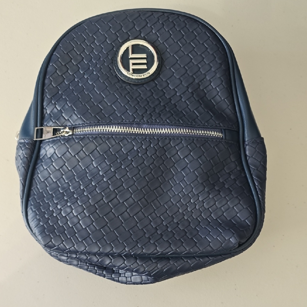 🆕️ London Fog Navy Backpack